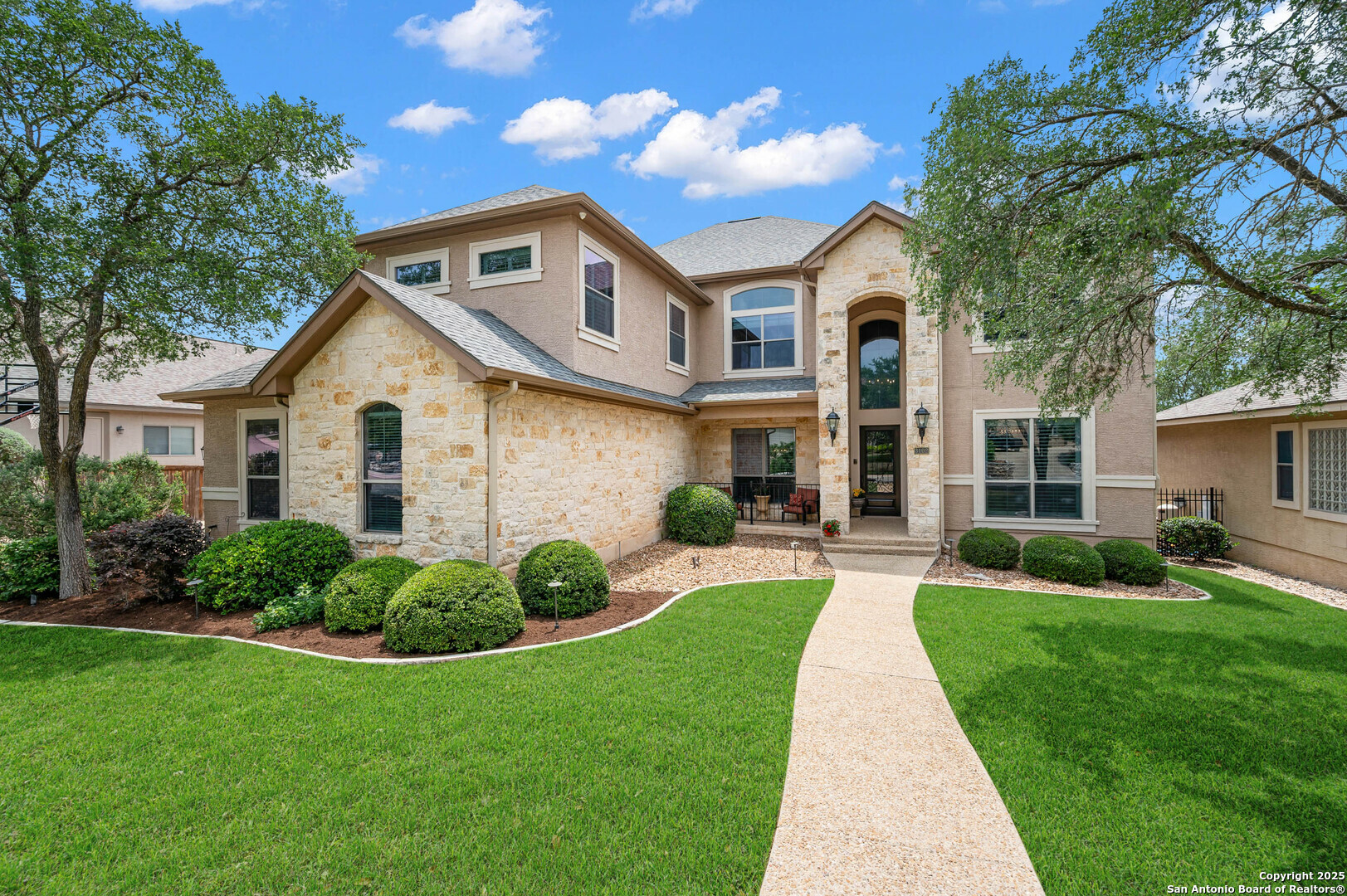 Property Photo: 3102 Ivory Creek TX 78258