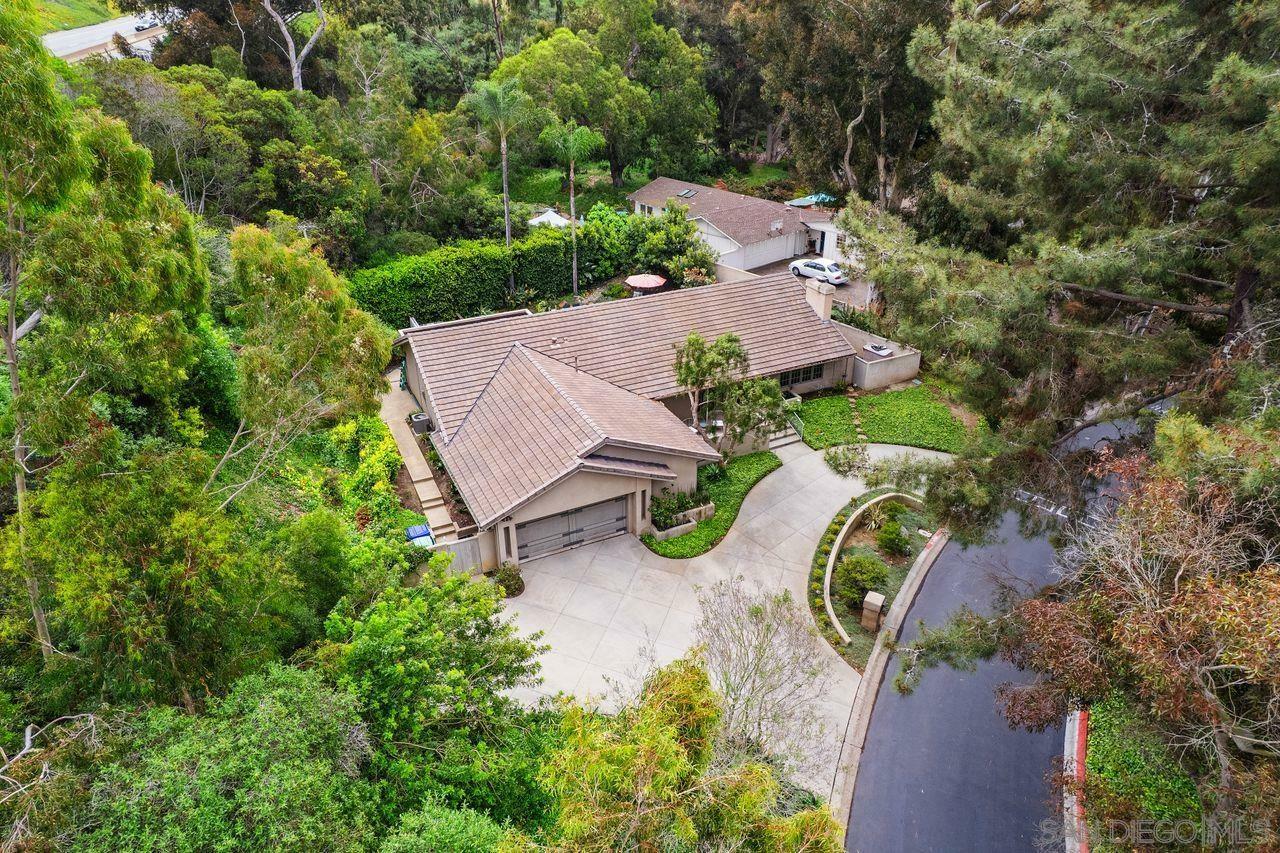 Property Photo: 2676 Caminito Prado CA 92037