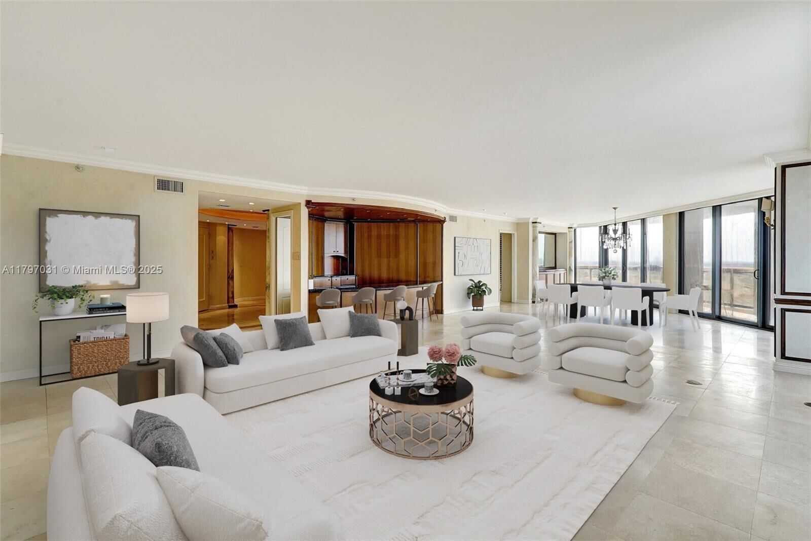 Property Photo: 19667 Turnberry Way 16gr FL 33180