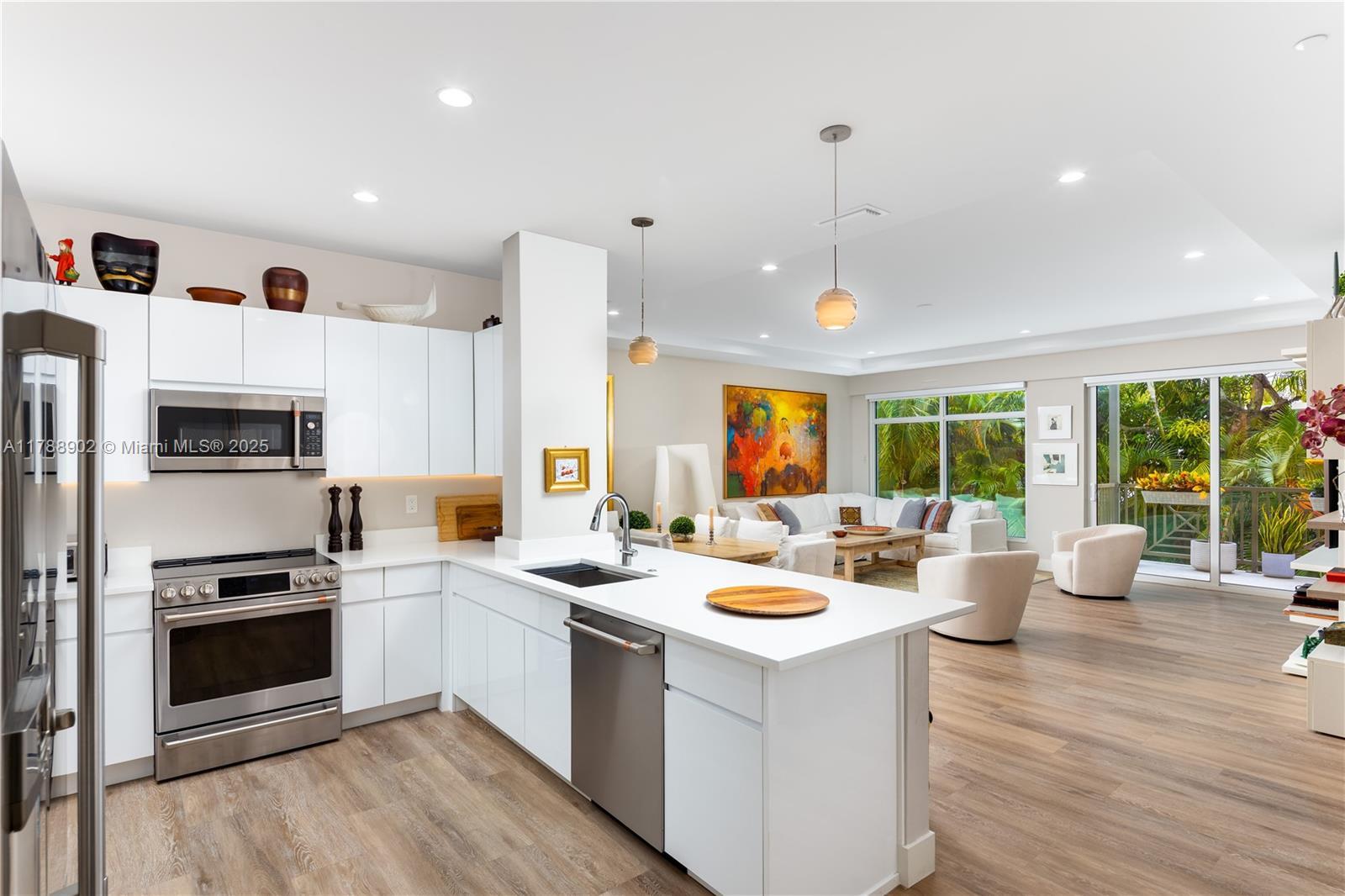 Property Photo: 41 SW Seminole St 208 FL 34994