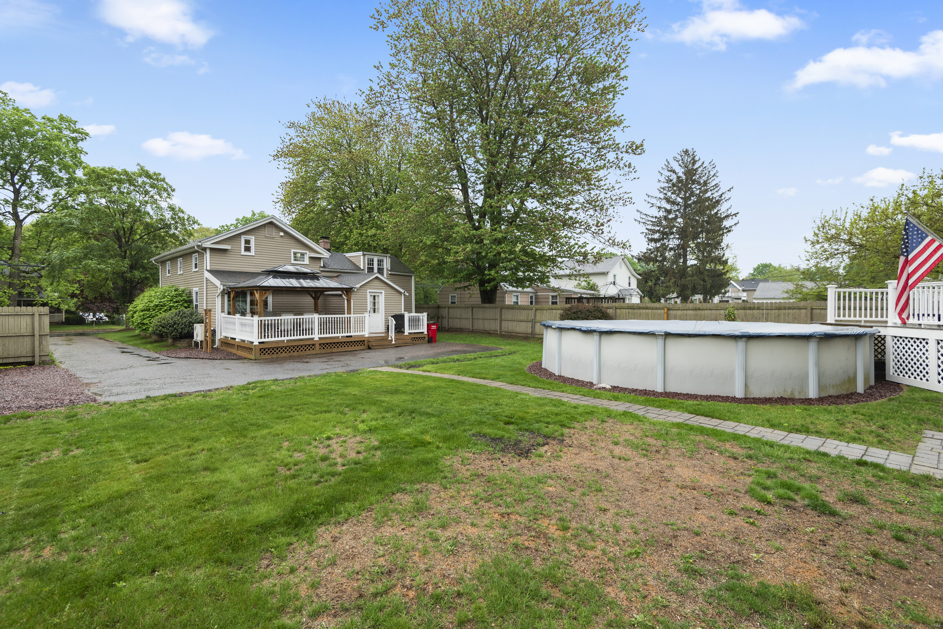 Property Photo: 33 Hanover Street CT 06492