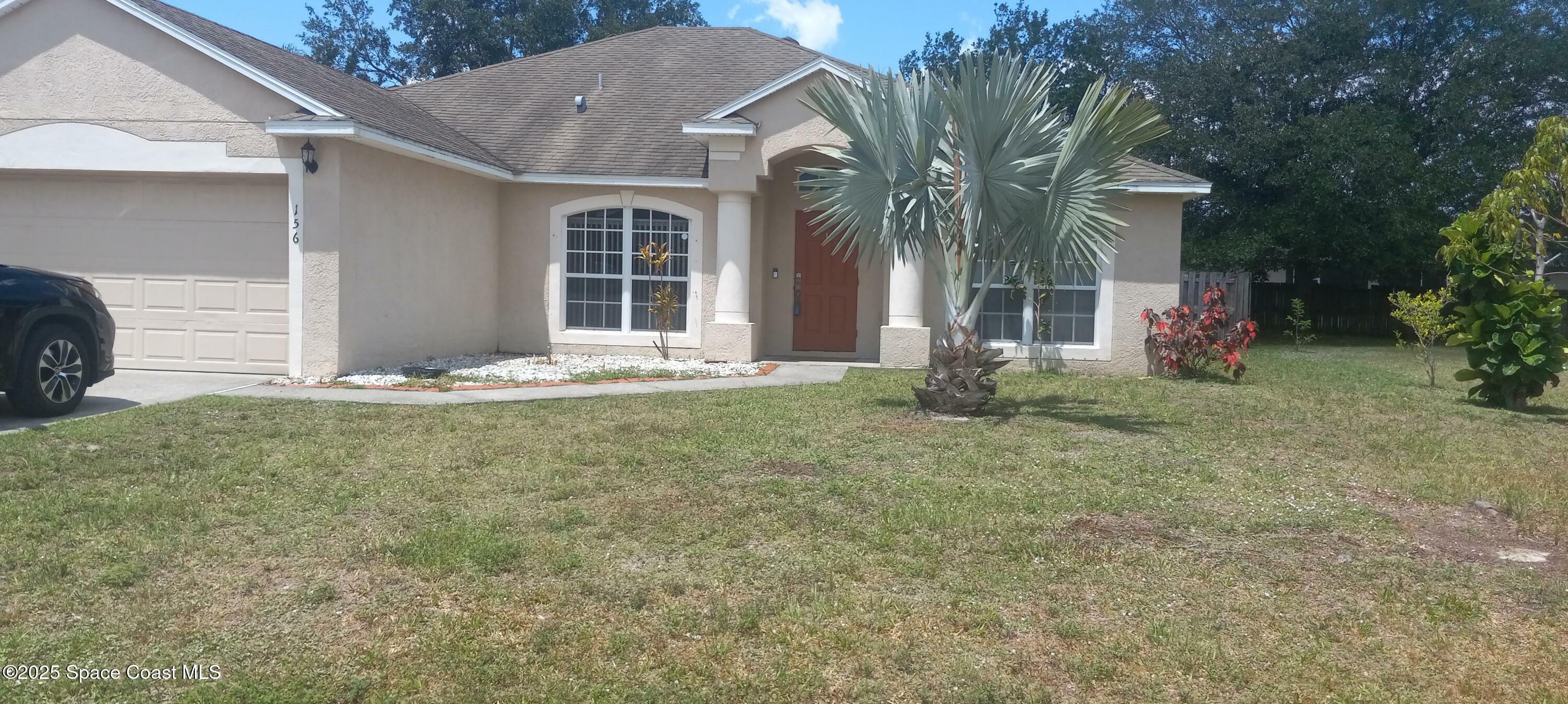 Property Photo:  156 Frederica Avenue NW  FL 32907 
