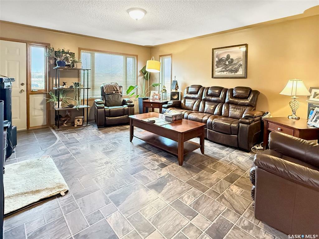 Property Photo: 216 Pacific Avenue SK S9H 4V1