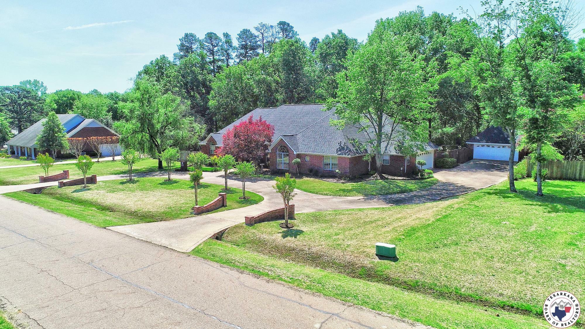 Property Photo: 6632 Lakeridge Drive TX 75503