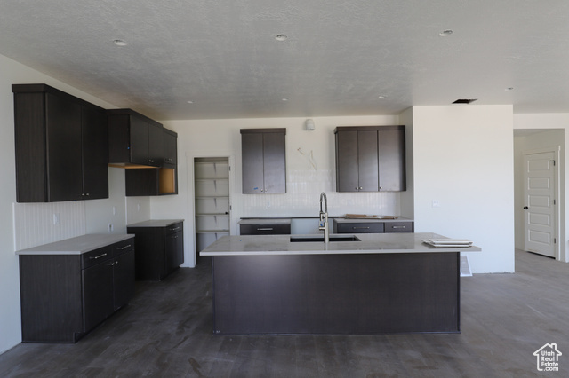 Property Photo: 1079 W Audrey Ln S 5 UT 84087