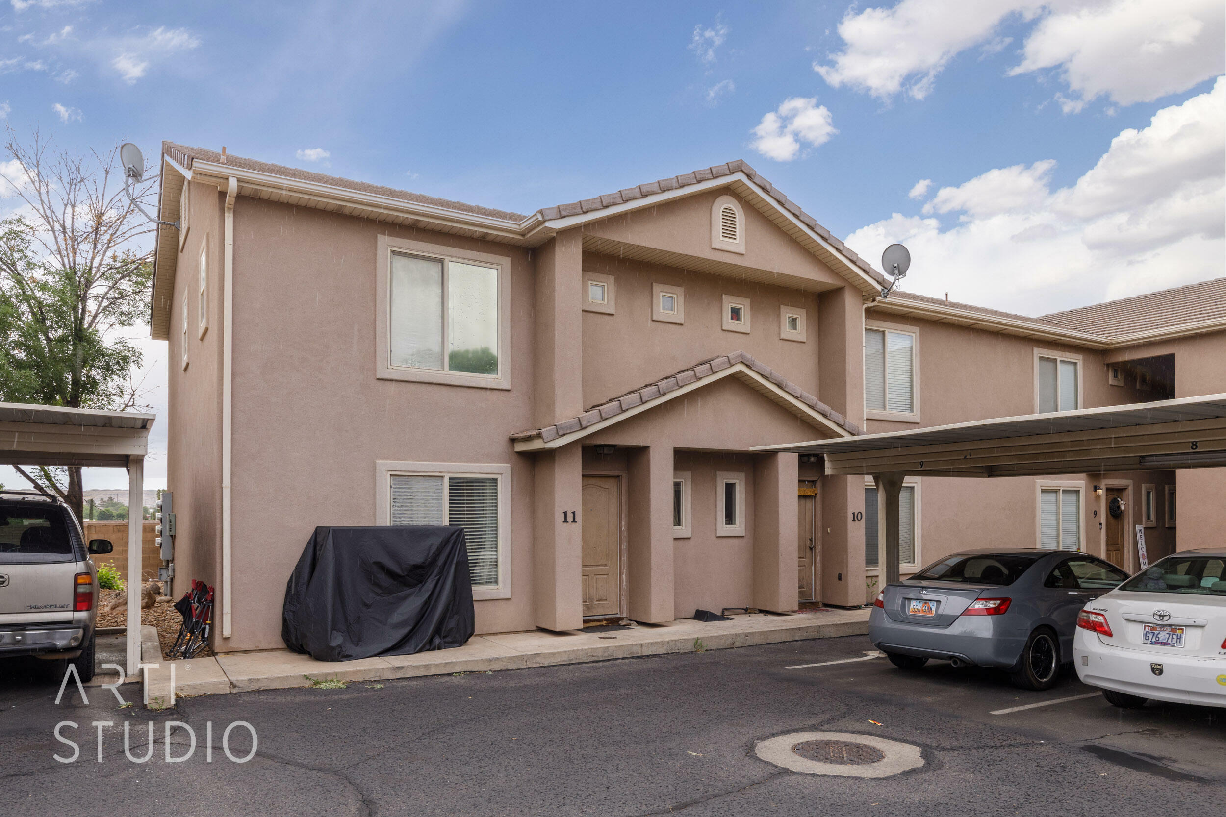 Property Photo: 18 N 300 E 11 UT 84780