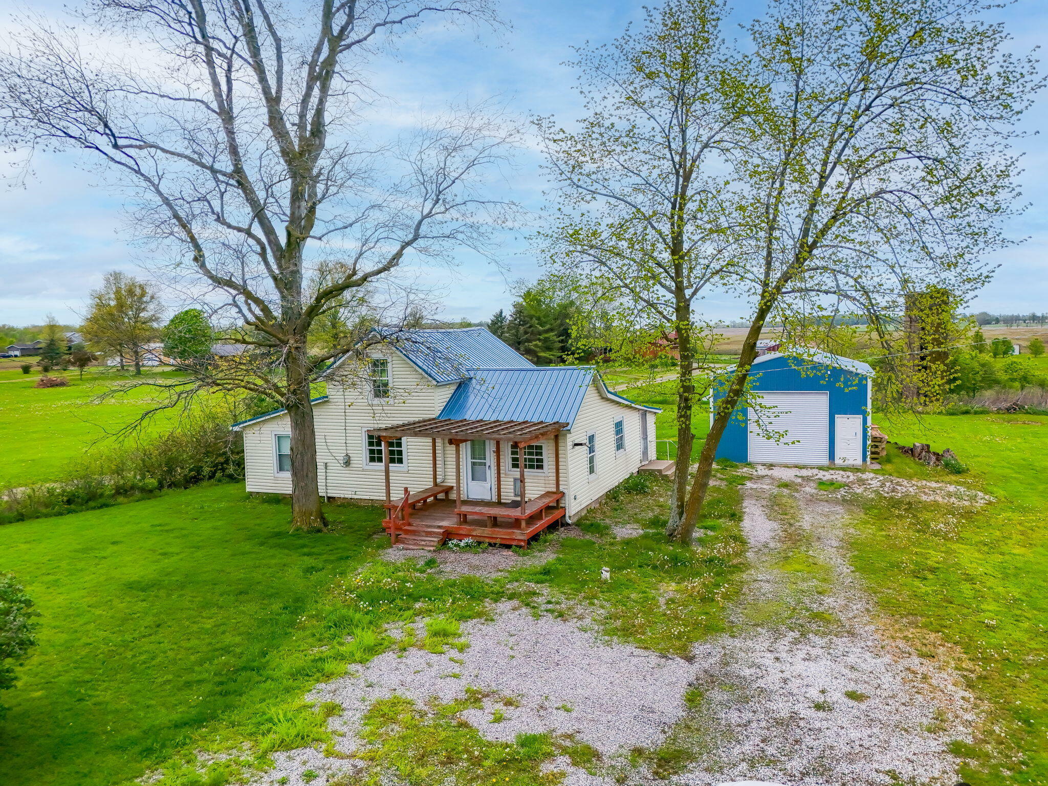 Property Photo: 16838 Martin Welch Road OH 43040