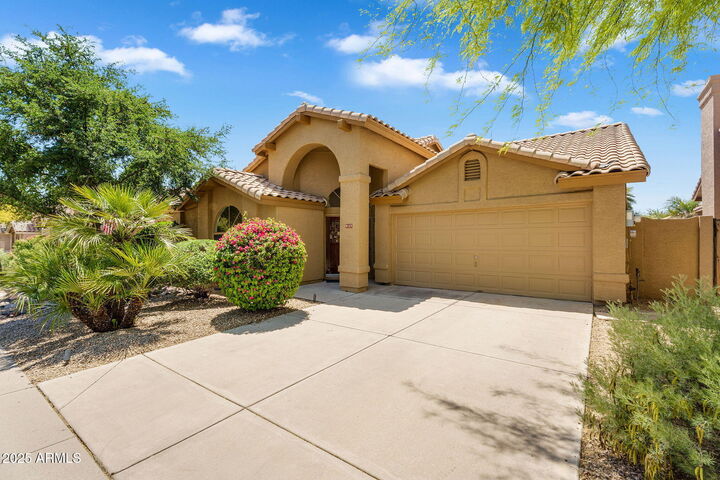Property Photo:  9127 E Siesta Lane  AZ 85255 
