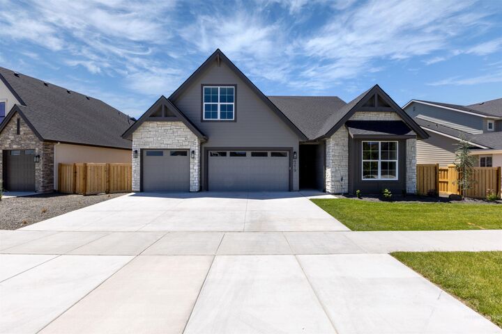4219 W Thornapple Dr  Meridian ID 83646 photo