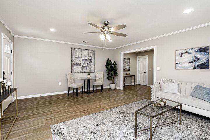 Property Photo: 10224 Avenue B LA 70807