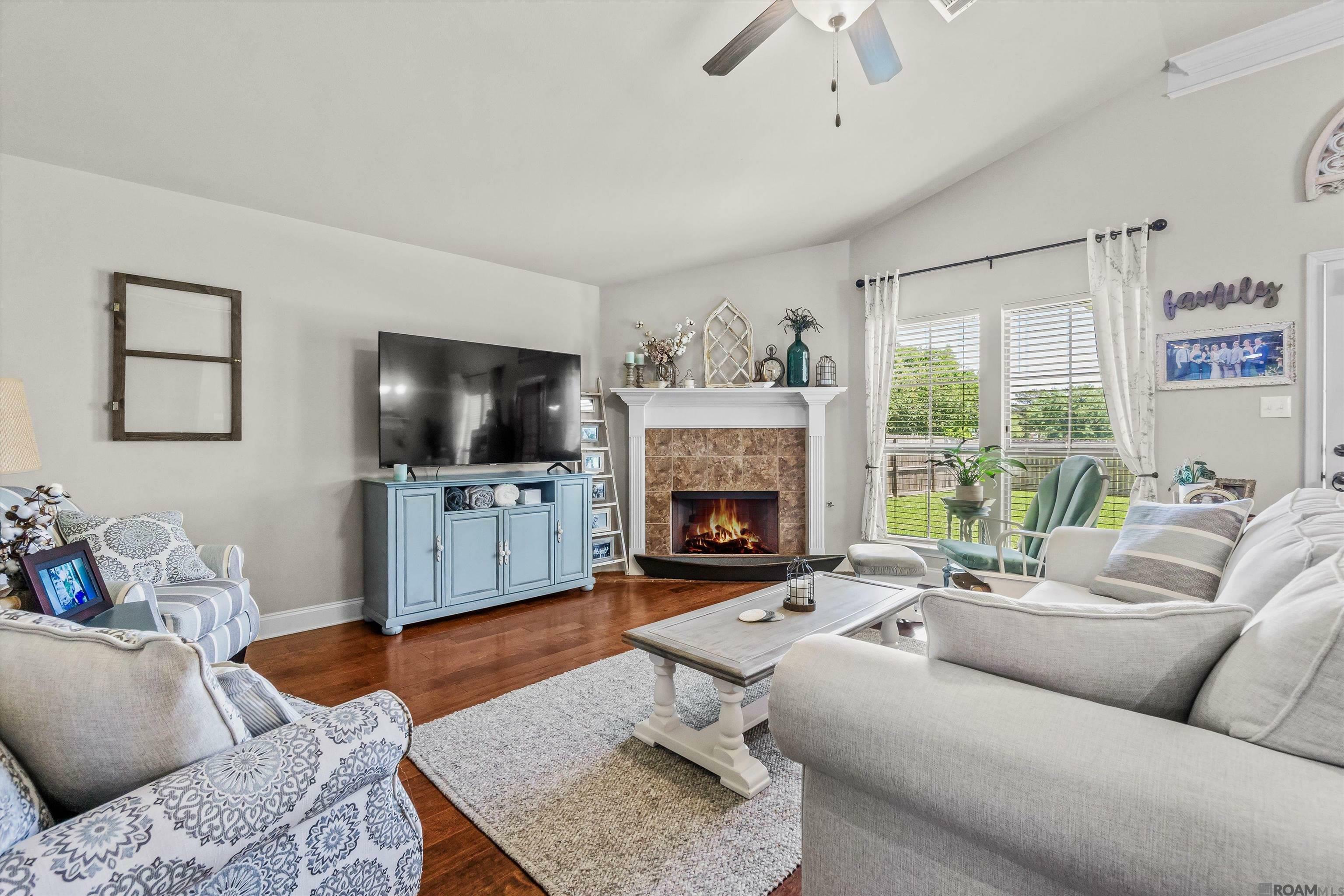 Property Photo: 17346 Hillstone Dr LA 70769