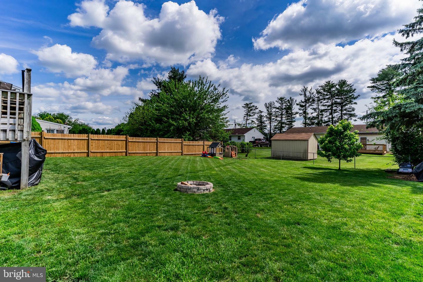 Property Photo: 6042 Edward Drive PA 17050