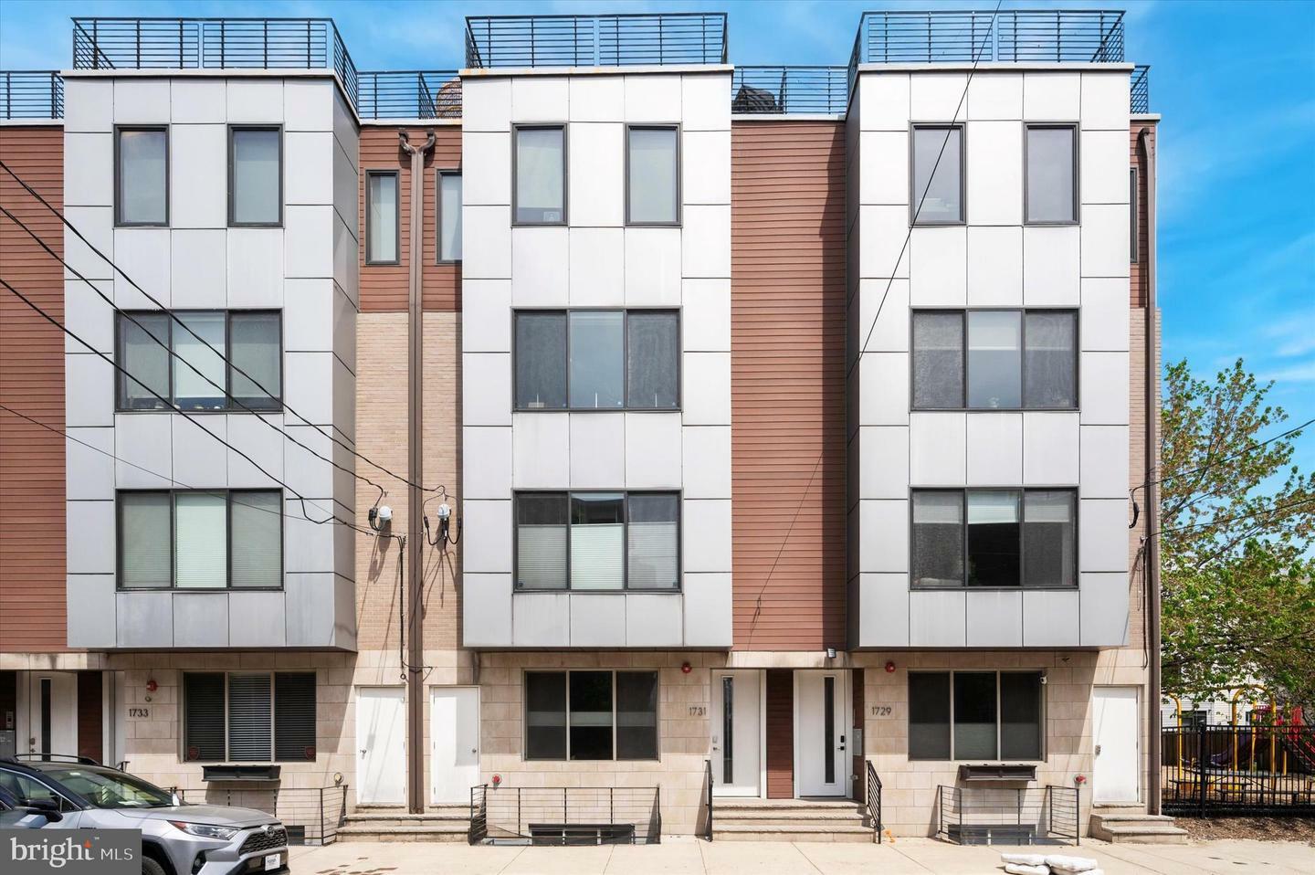 Property Photo: 1731 Carpenter Street C PA 19146