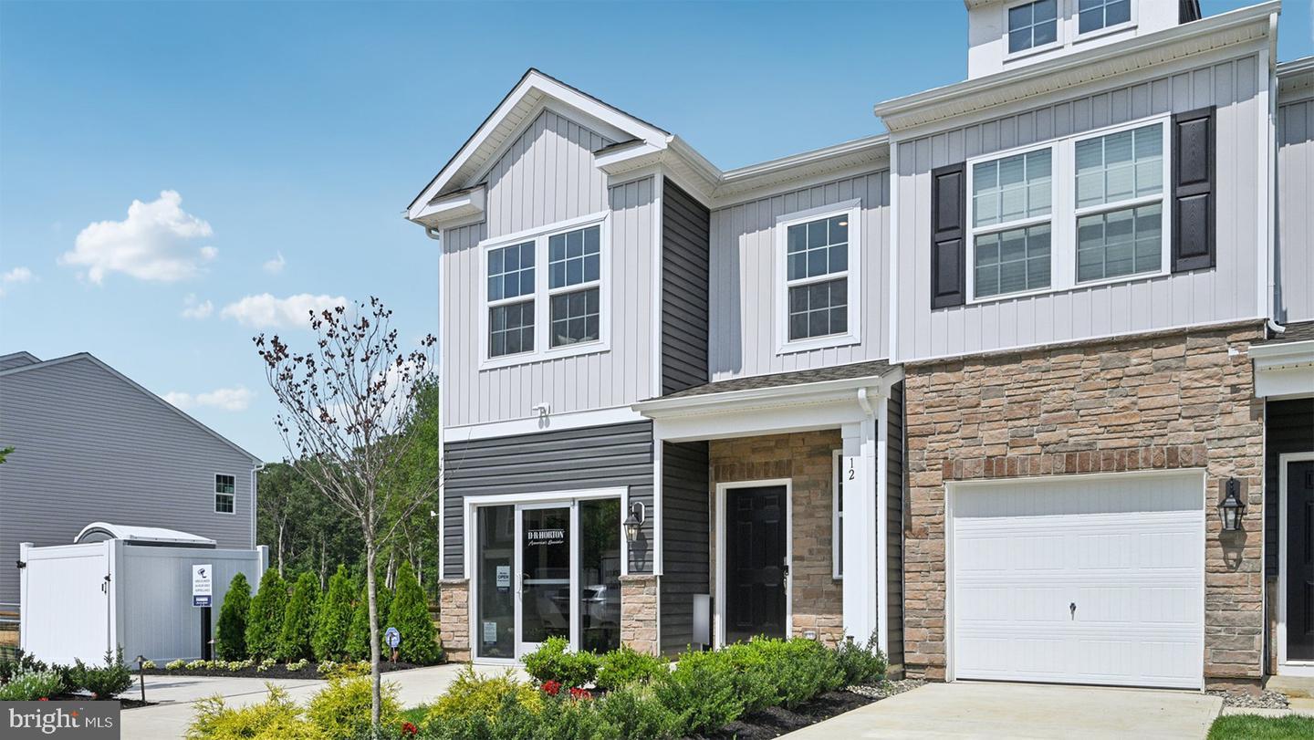 Property Photo:  25 Whaler Drive  NJ 08078 