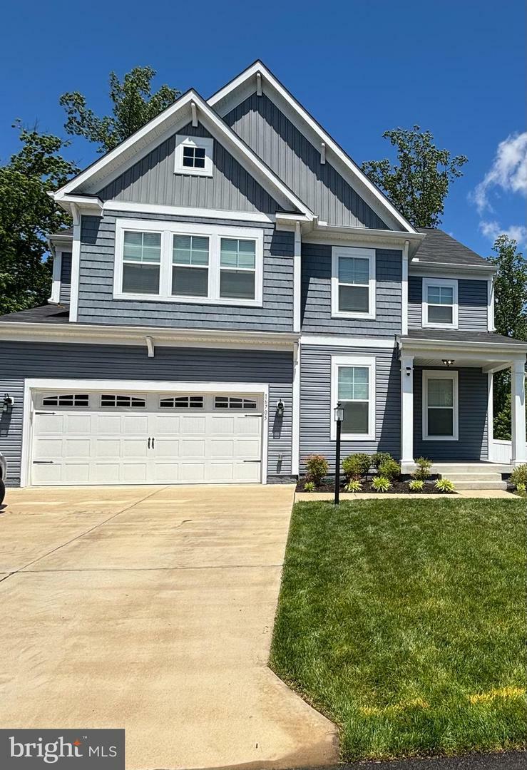 Property Photo: 16705 Mill Station Way VA 22025