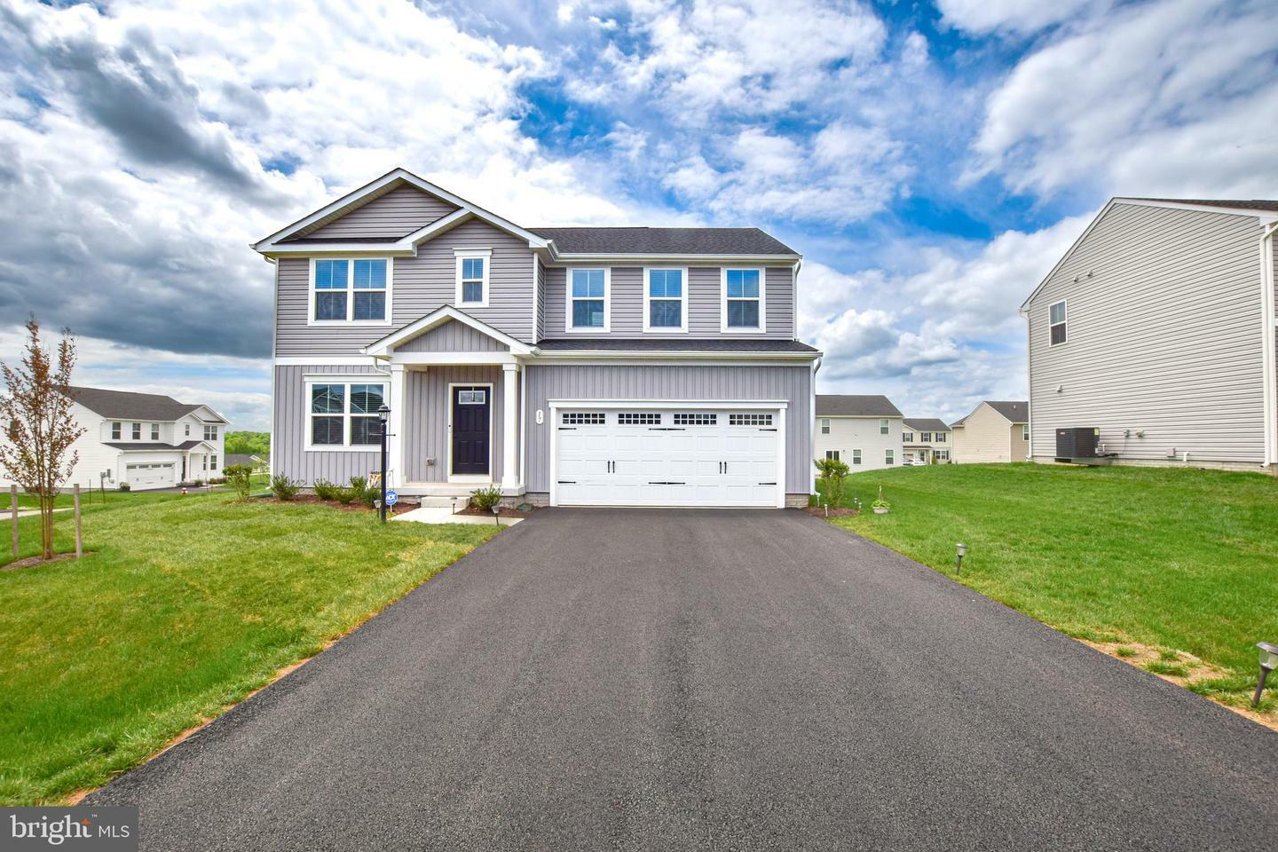 Property Photo: 17 Changing Season Way WV 25427