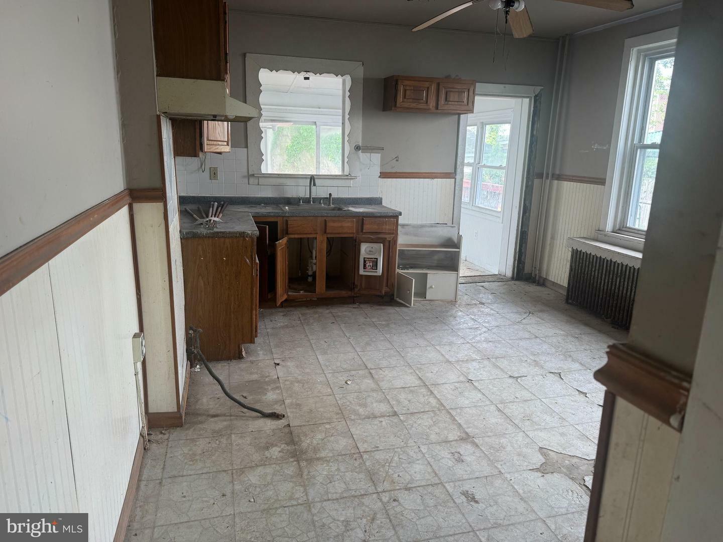 Property Photo: 225 Franklin Street NJ 08611
