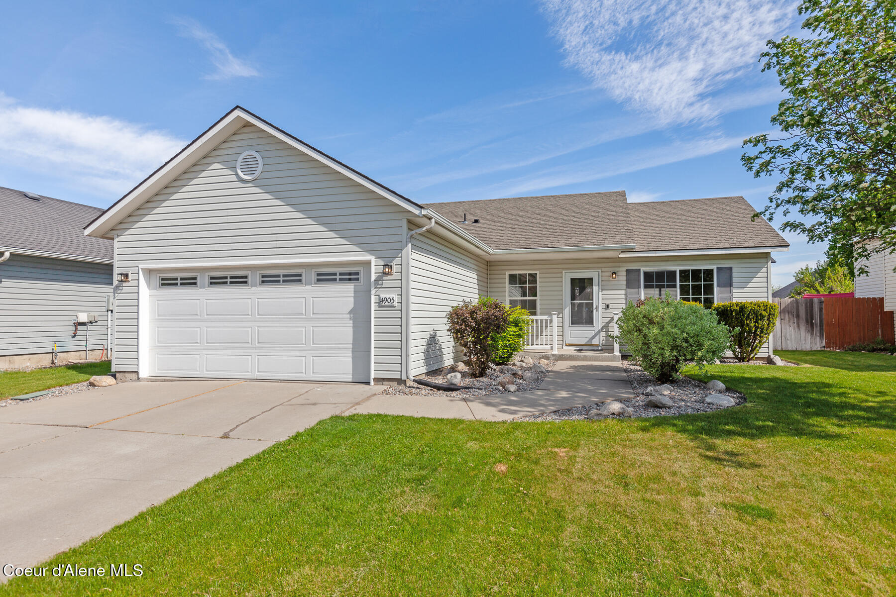 4905 W Lemonwood Ln  Post Falls ID 83854 photo