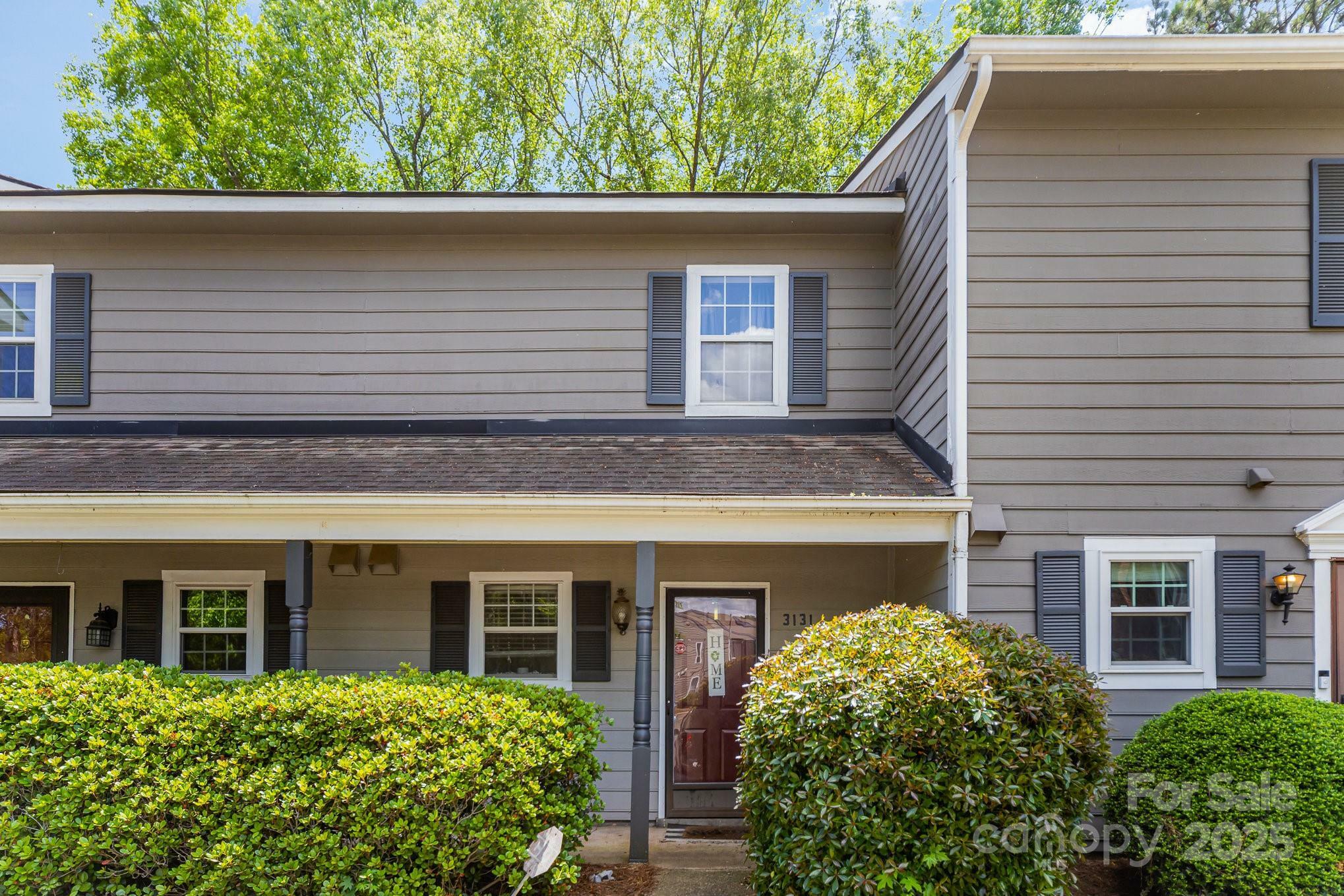 Property Photo: 3131 Heathstead Place NC 28210