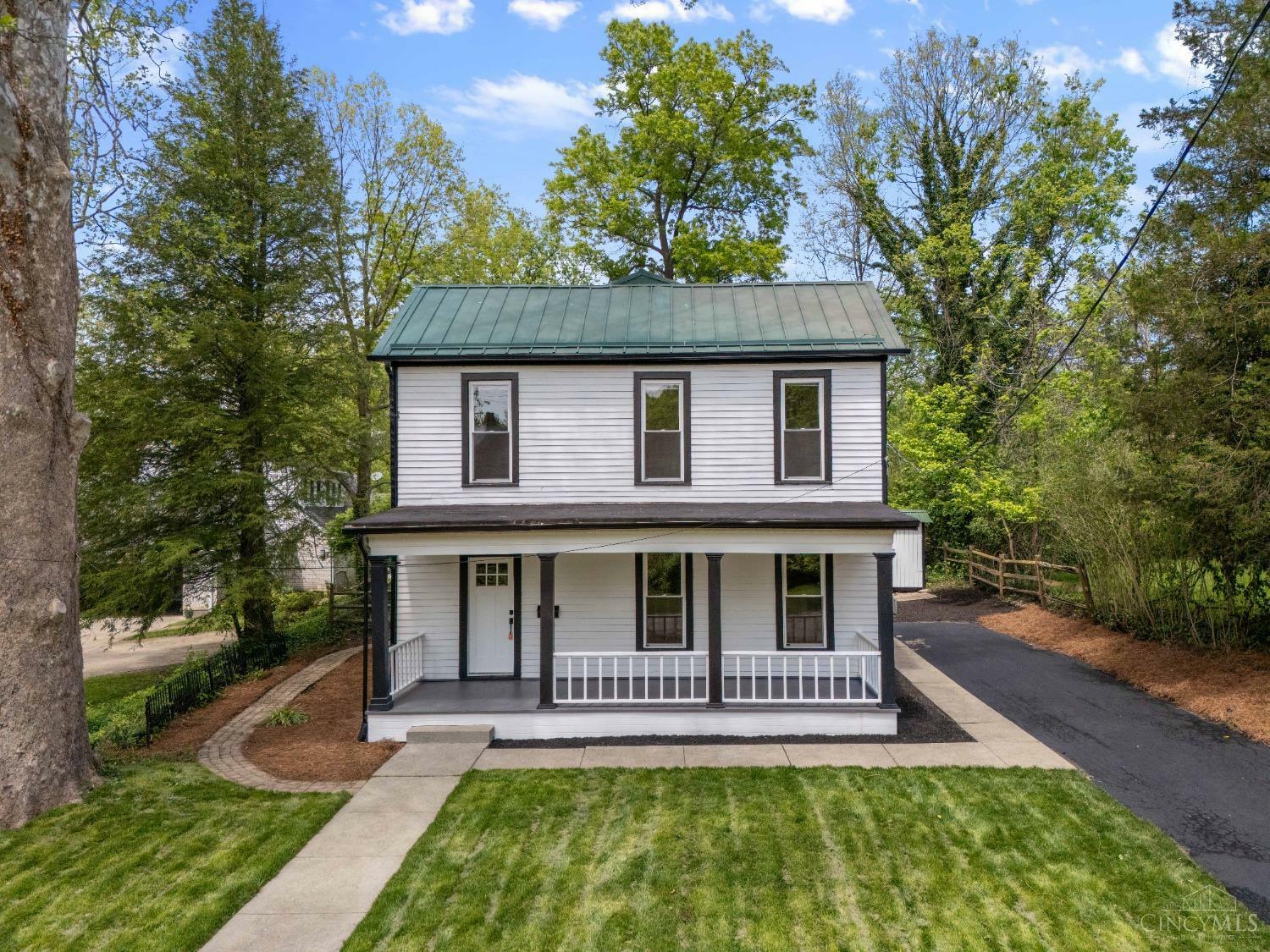 Property Photo: 400 Knauer Avenue OH 45103