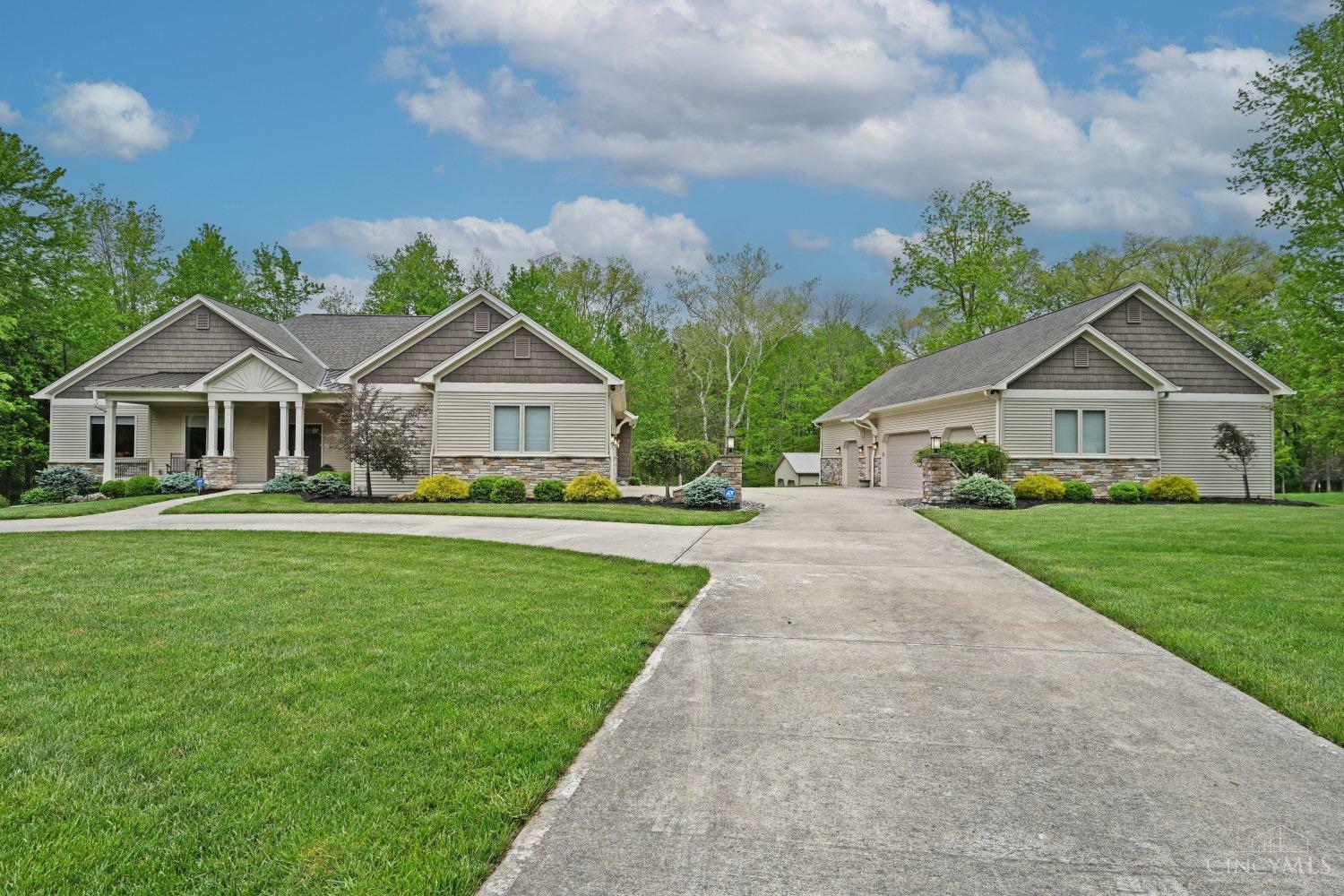 1688 Autumn Oak Drive  Stonelick Twp OH 45103 photo
