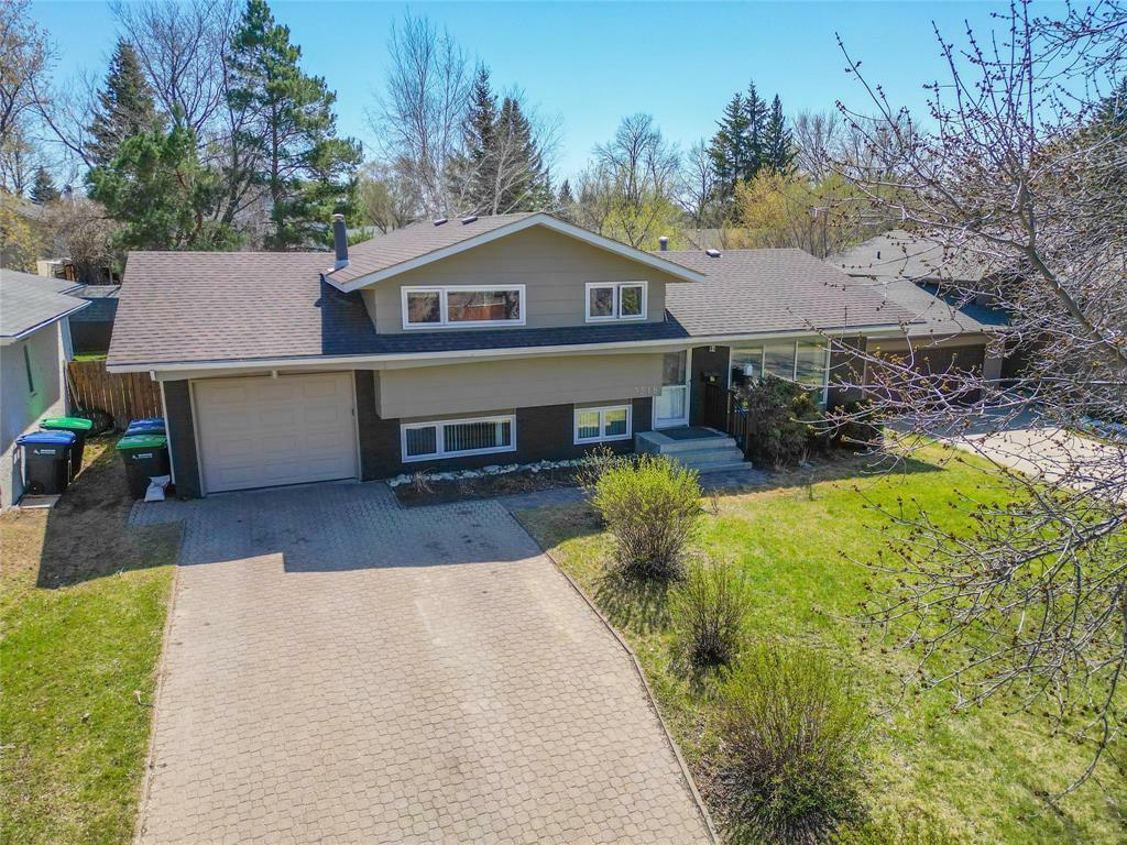 Property Photo: 3518 Rosser Avenue MB R7B 2Z6