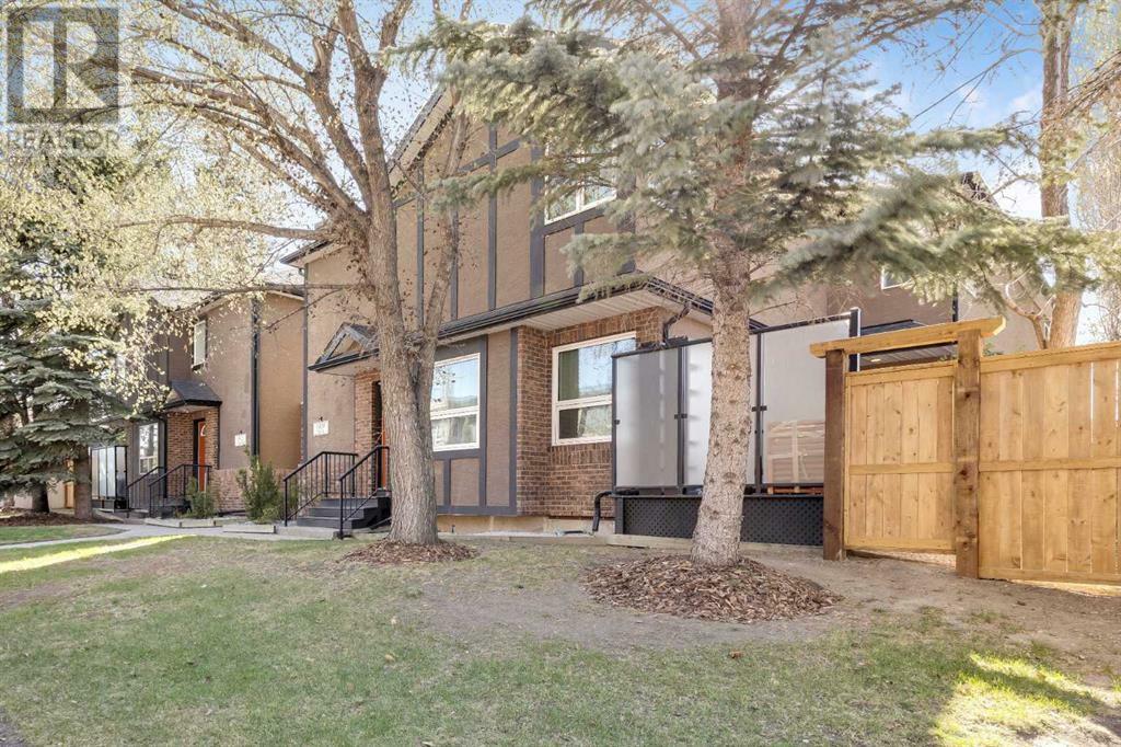 Property Photo: 1911 25A Street Southwest AB T3E 1Y6