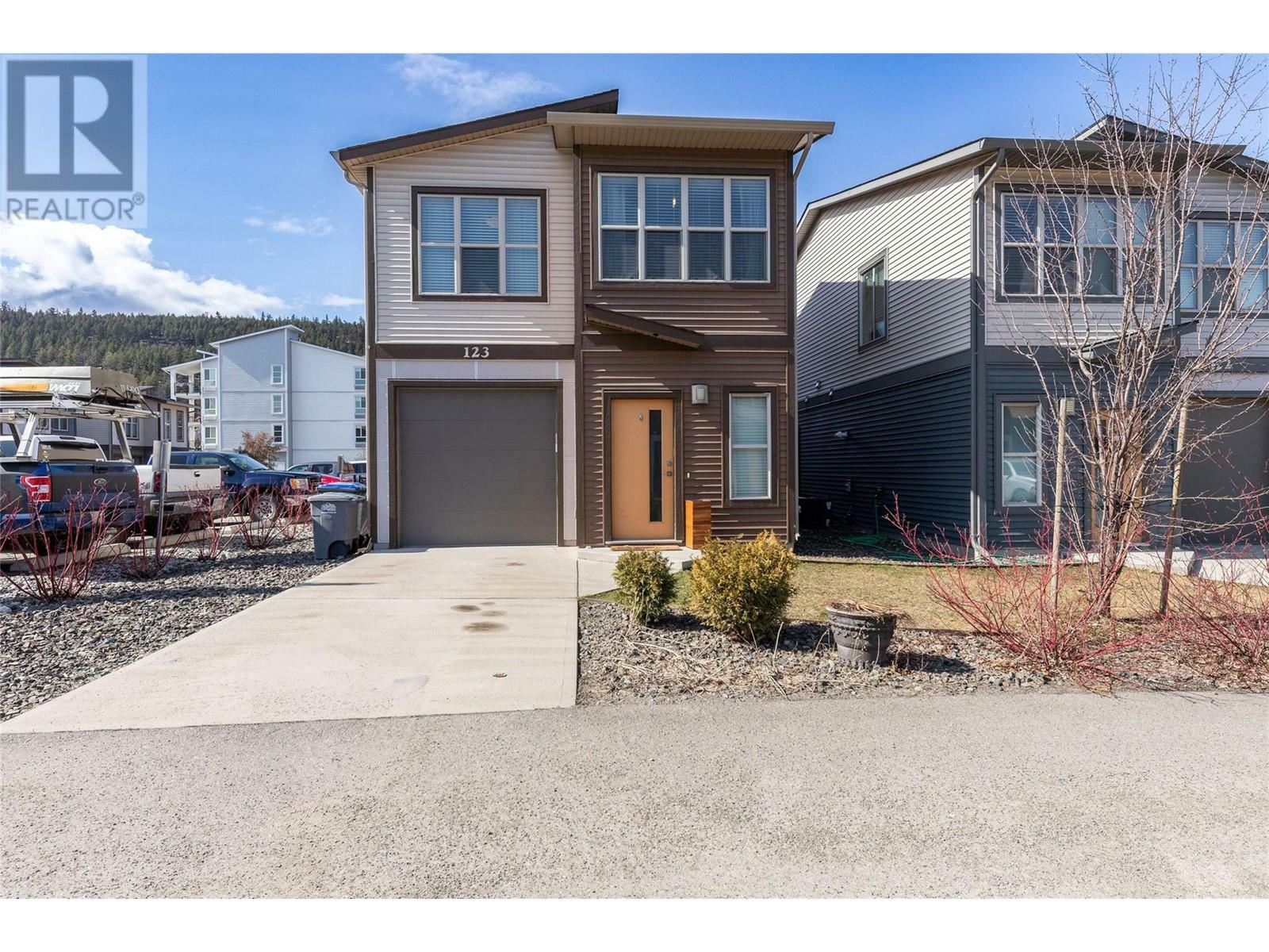 Property Photo: 1850 Hugh Allan Drive 123 BC V1S 0C8