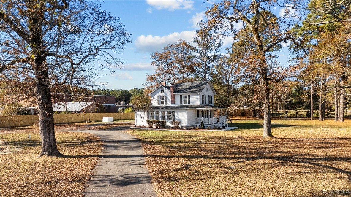 Property Photo: 13130 The Glebe Lane VA 23030