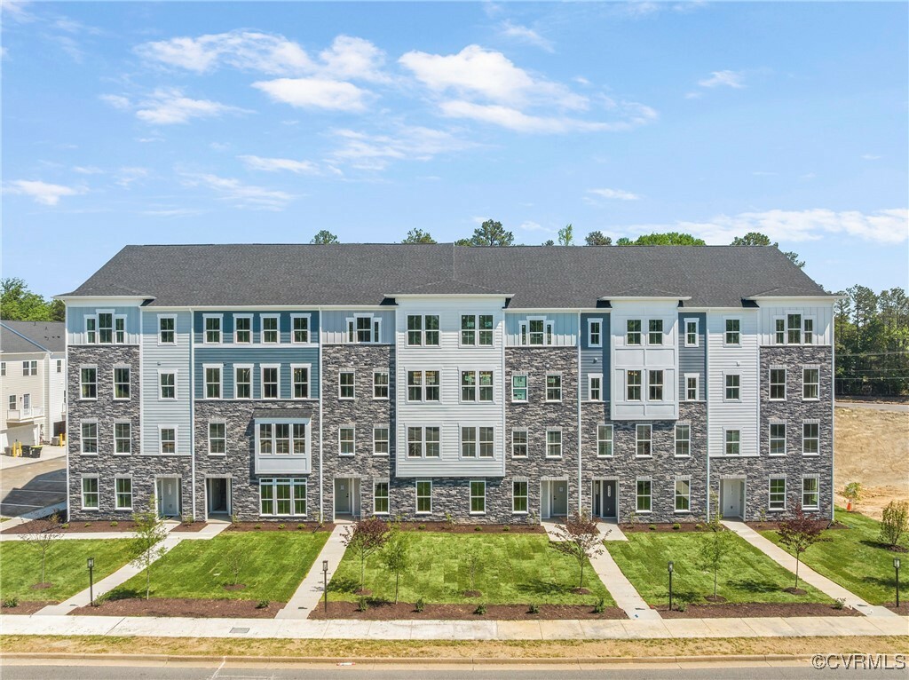 8001 Lake Laurel Lane B  Glen Allen VA 23059 photo
