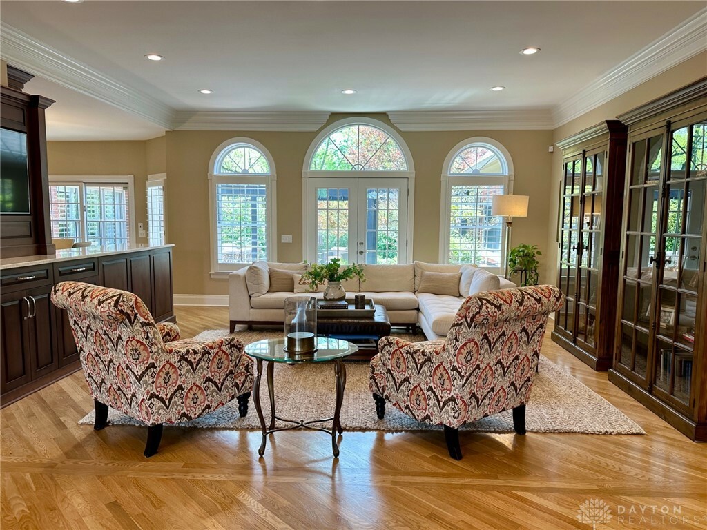 Property Photo: 10647 Falls Creek Lane OH 45458