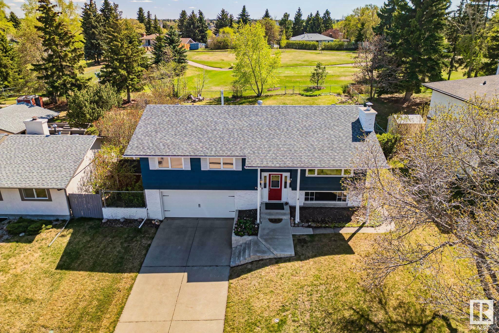 Photo de la propriété: 78 Manor Drive AB T8A 2J1