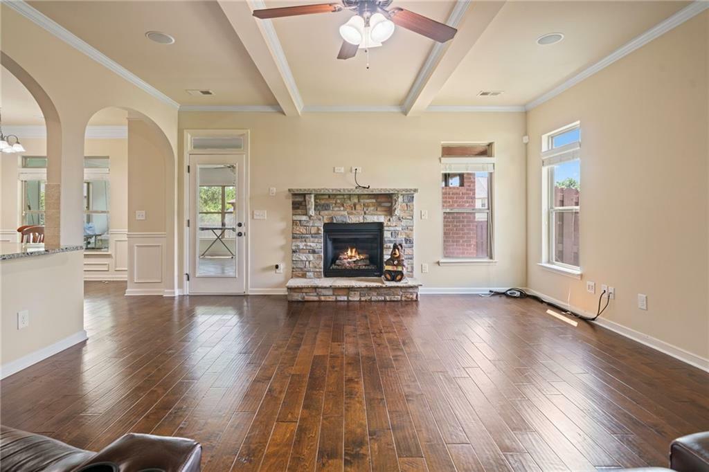 Property Photo: 5805 Fielding Court GA 30041
