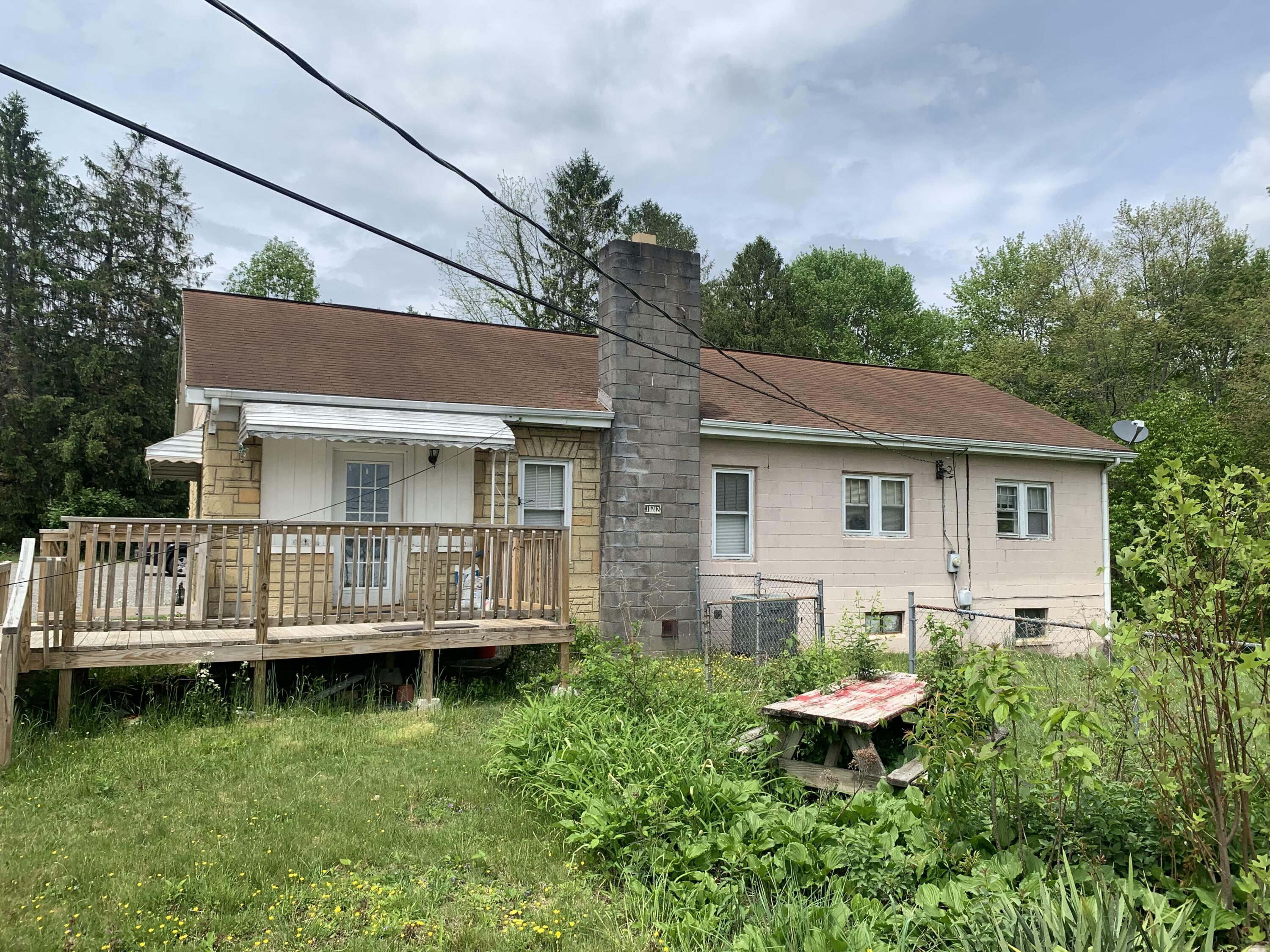 Property Photo: 172 Groves Street WV 26651