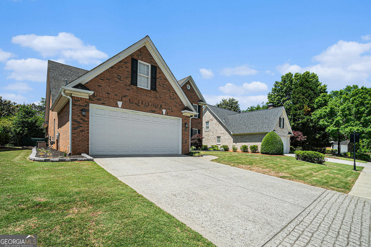 Property Photo: 725 Windsor Place Circle SW GA 30017