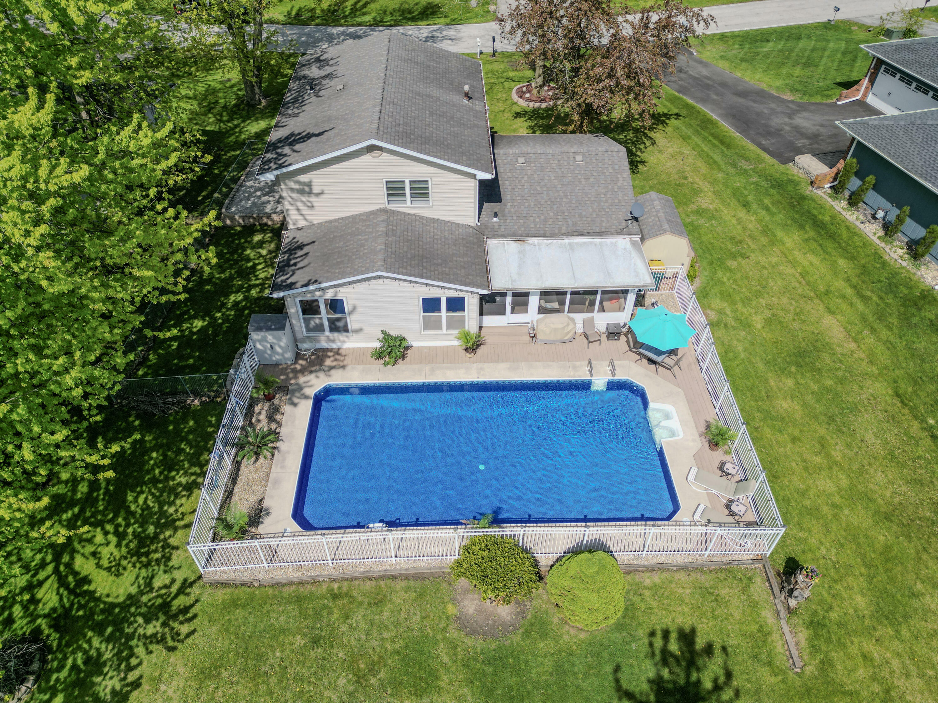 Property Photo: 1184 Winterhaven Lane IN 46307