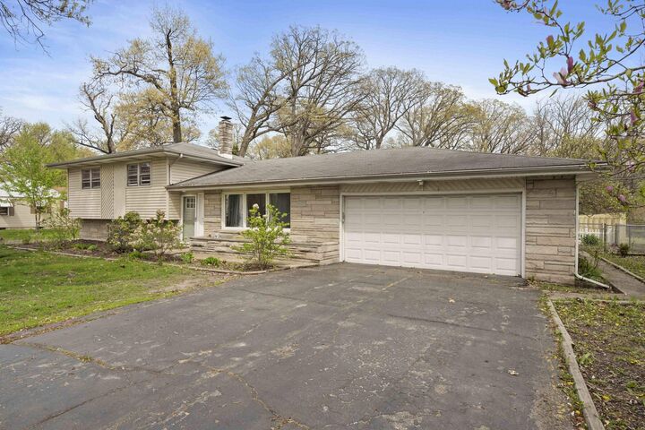 Property Photo: 2957 County Line Road IN 46368