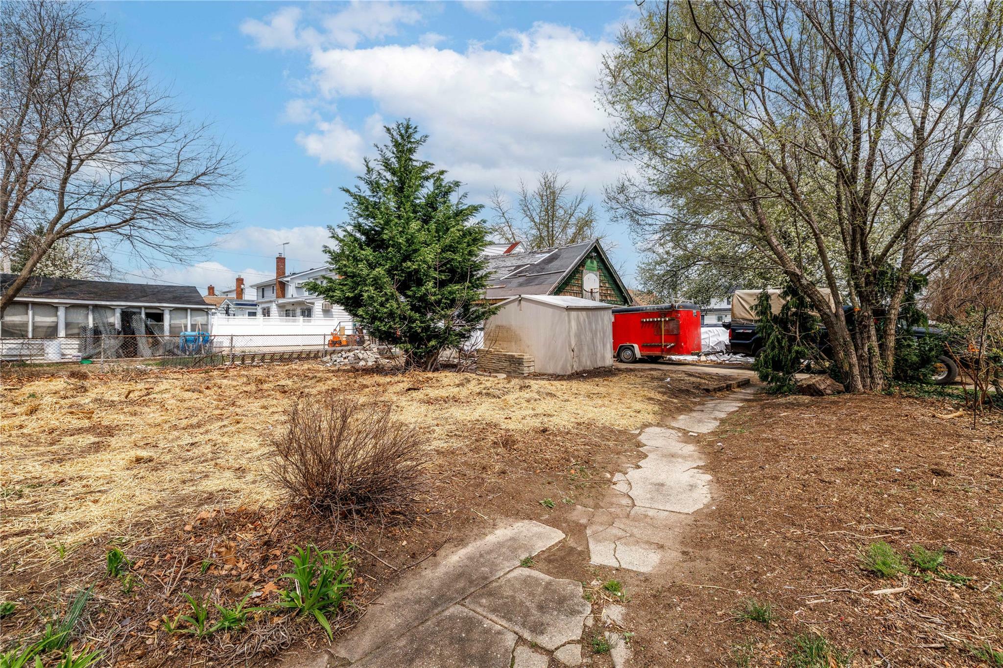 Property Photo: 262-15 82 Avenue NY