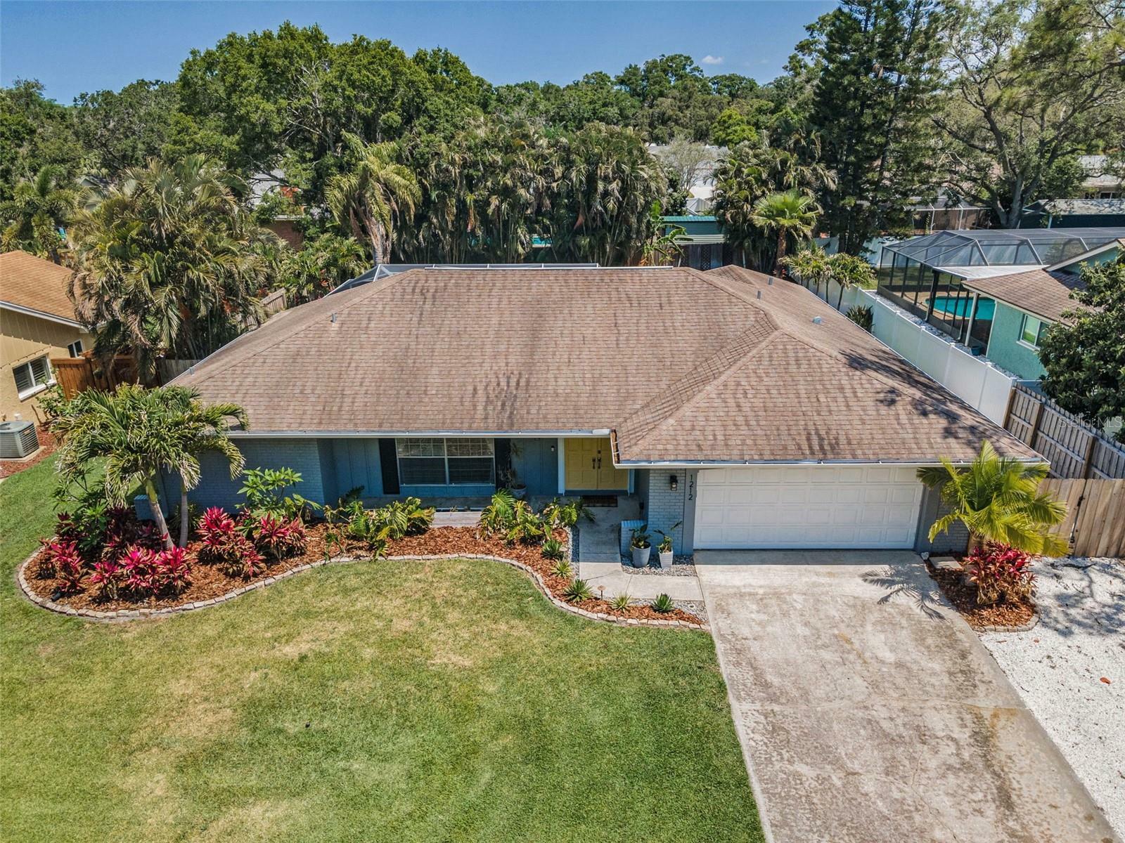 Property Photo: 1212 Royal Oak Drive FL 34698