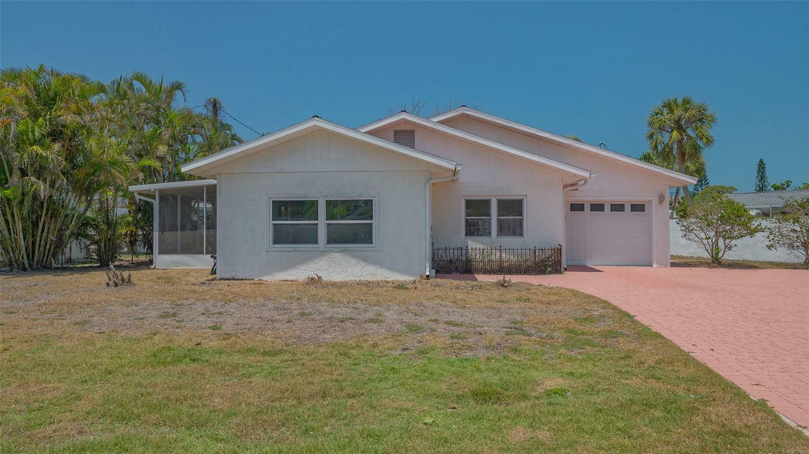5522 Calle Del Verano  Sarasota FL 34242 photo