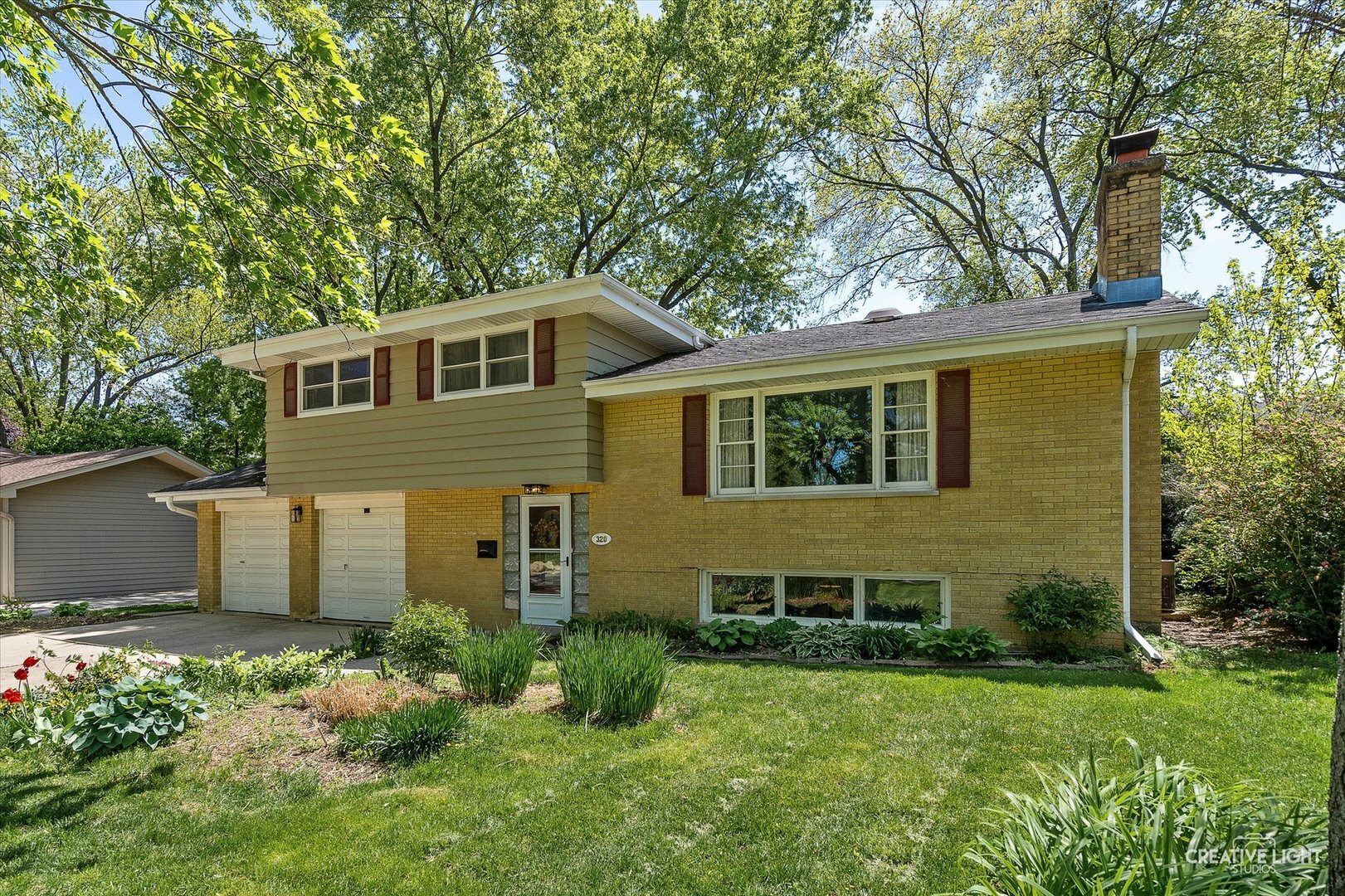 Property Photo: 320 Elmwood Drive IL 60540