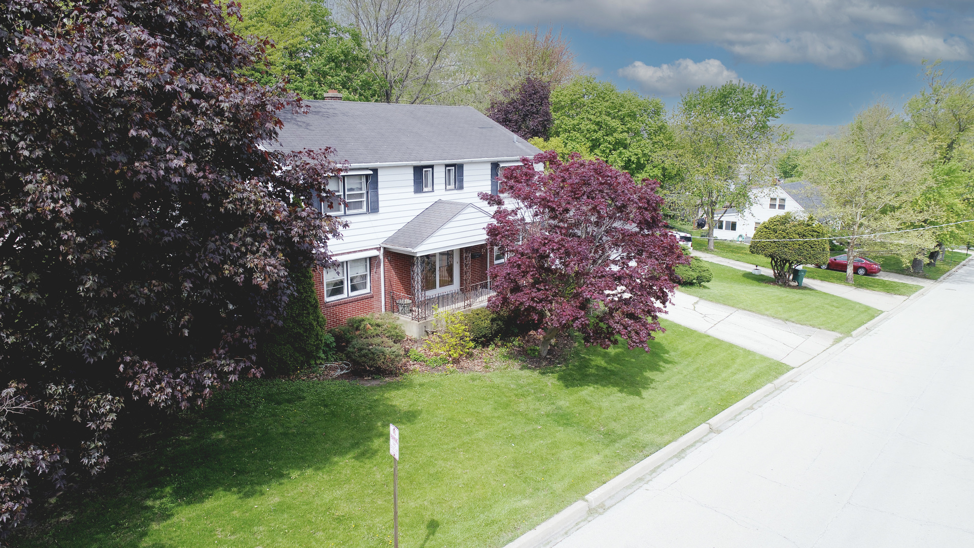 Property Photo: 428 Julia Street IL 60439