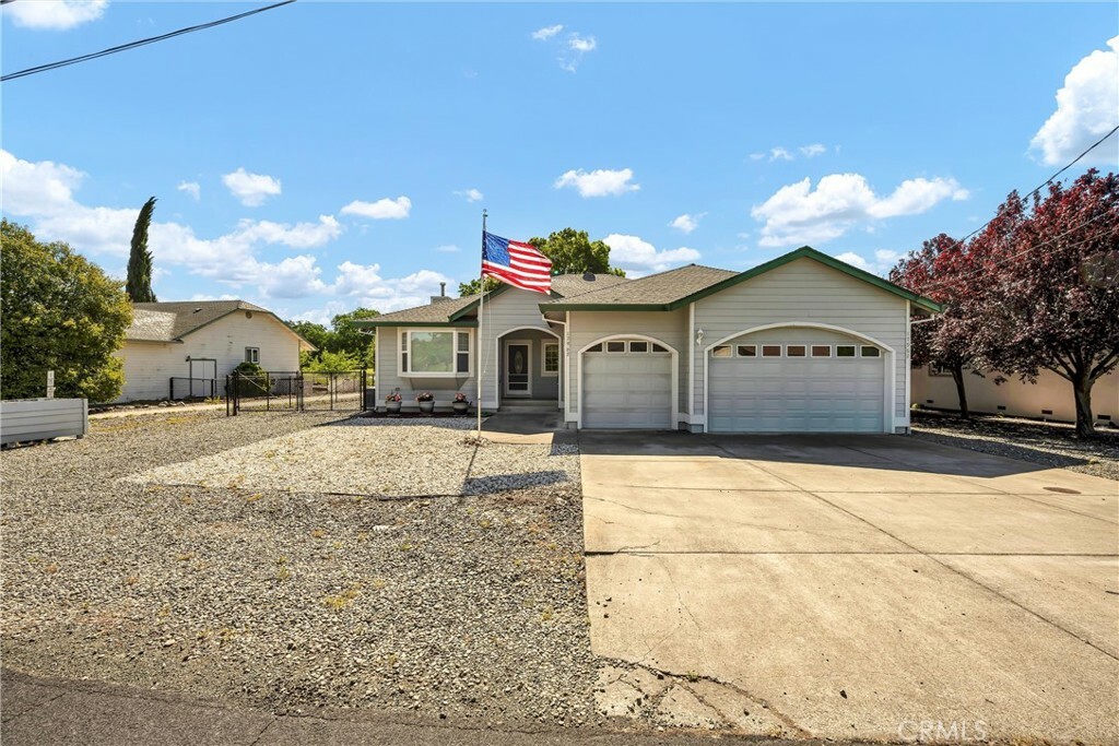 17962 Bunker Road  Hidden Valley Lake CA 95467 photo