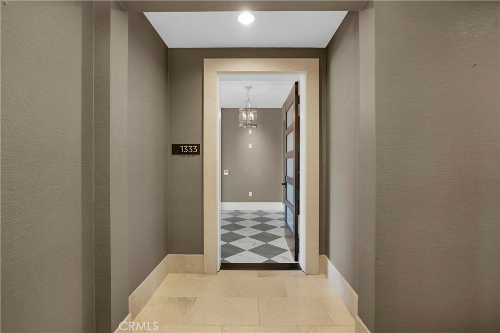 Property Photo:  1333 Santa Barbara Drive  CA 92660 