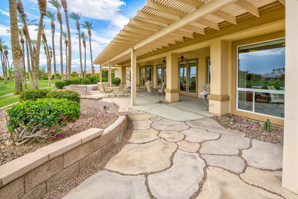 35232 Moorbrook Road  Palm Desert CA 92211 photo