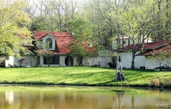 Property Photo: 976 Kohl Country Lane MO 63037