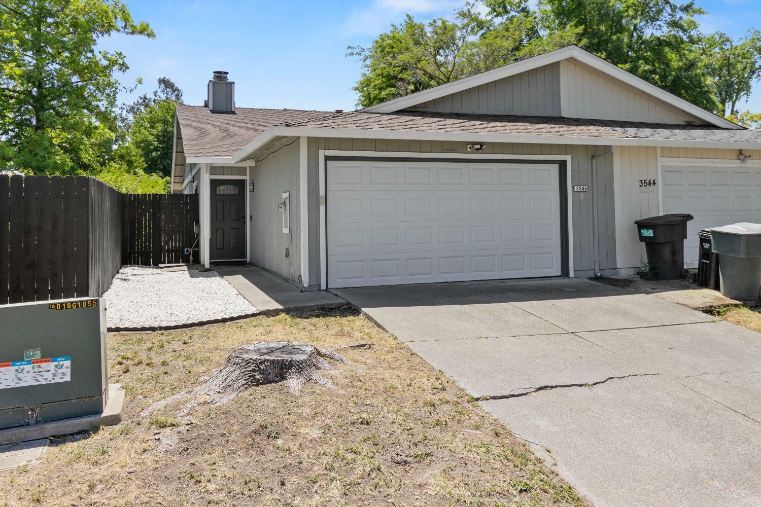 Property Photo: 3546 Treleaven Court CA 95843
