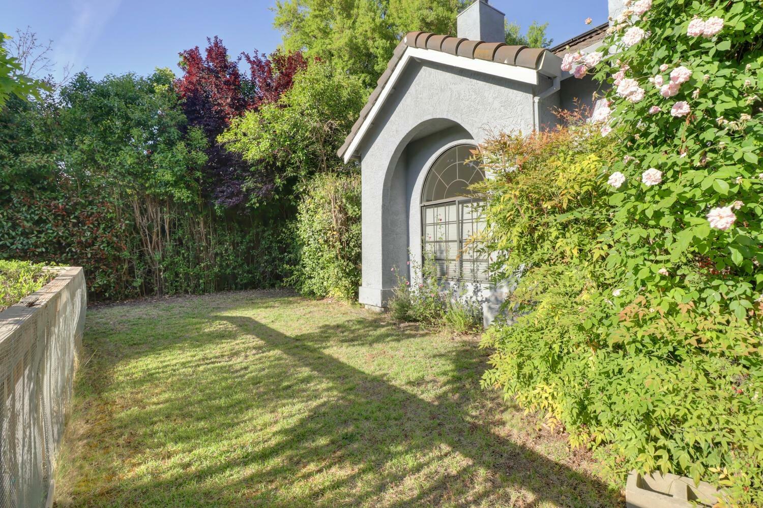 Property Photo: 1110 Garfield Terrace CA 95616