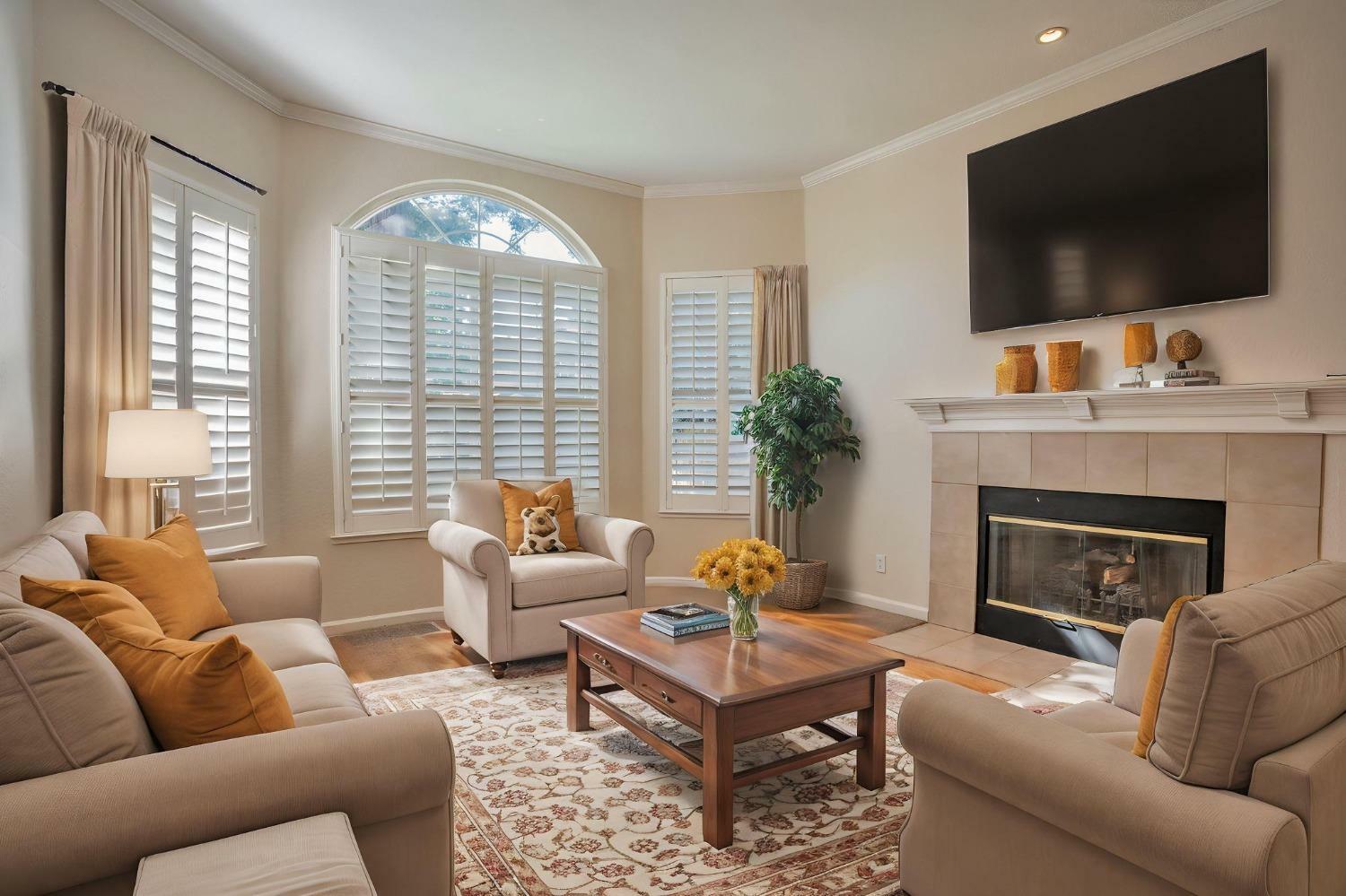 Property Photo: 9034 Acorn Ridge Circle CA 95758