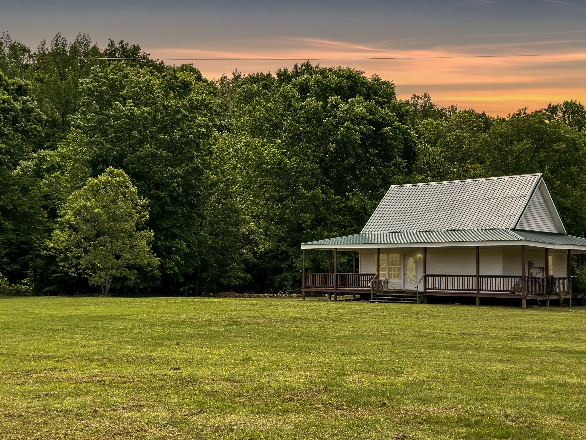 912 Elk Creek Rd  Cumberland City TN 37050 photo